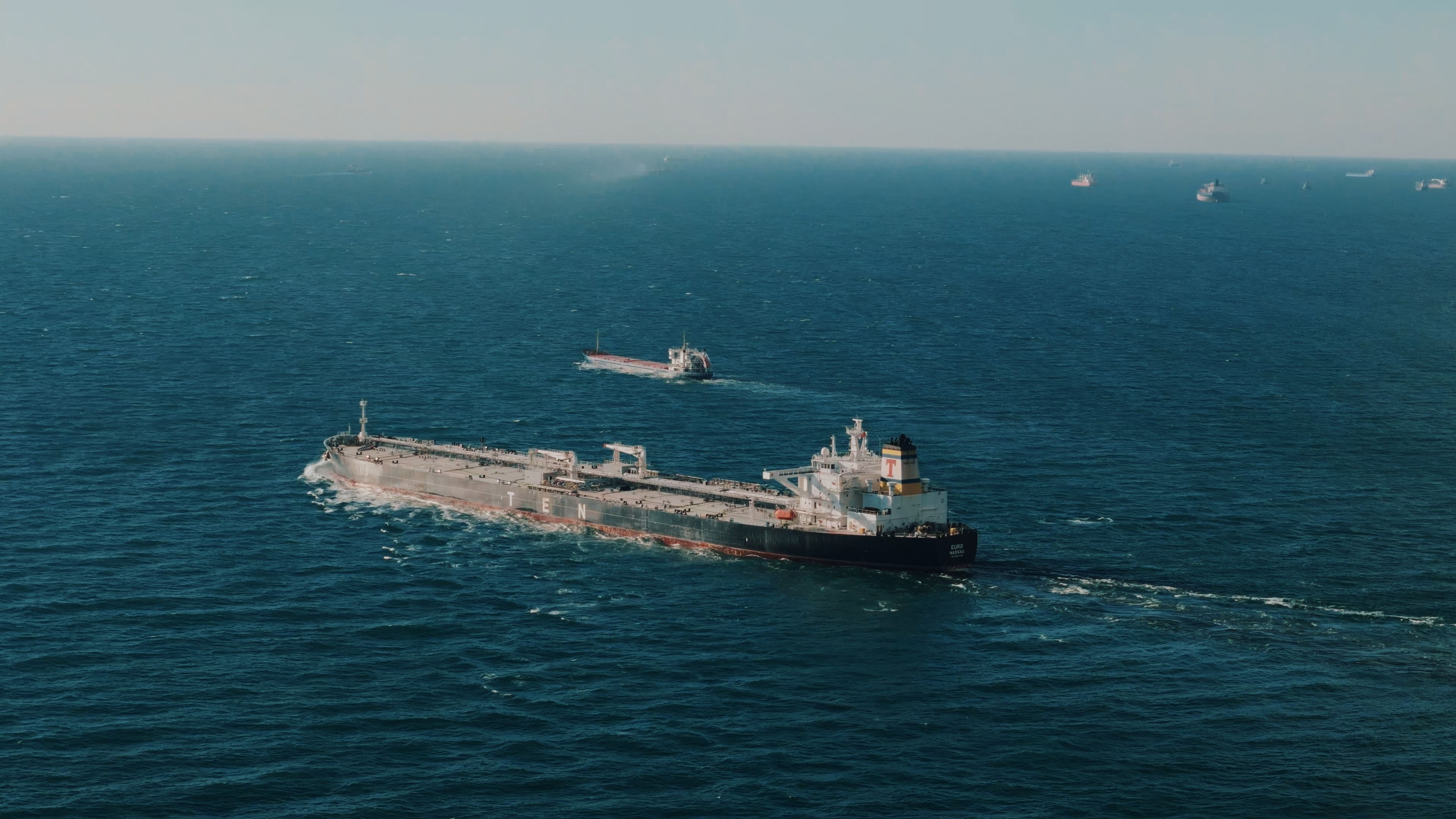 Tanker Newbuilding Wave Makes 2026 Slot Strategy Critical for Buyers Sourcing in China