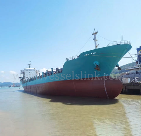 2011 Built 10000 DWT 724 TEU Container Ship For Sale
