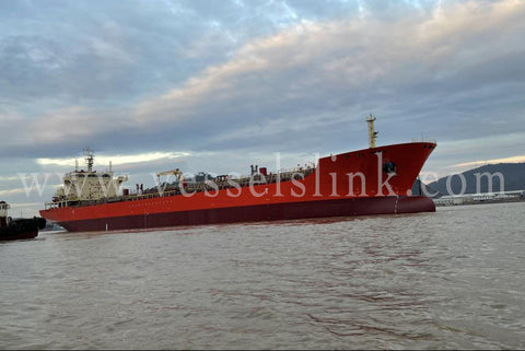 2017 Built 27900 DWT Oil Tanker For Sale