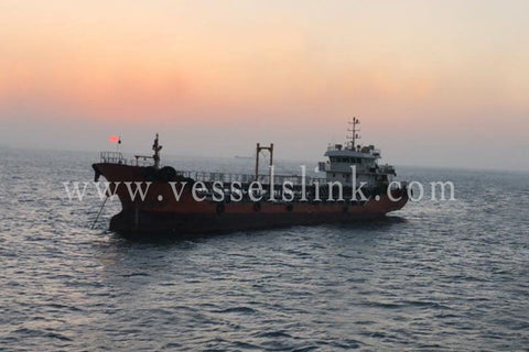 2013 Built 800 DWT Oil Tanker For Sale